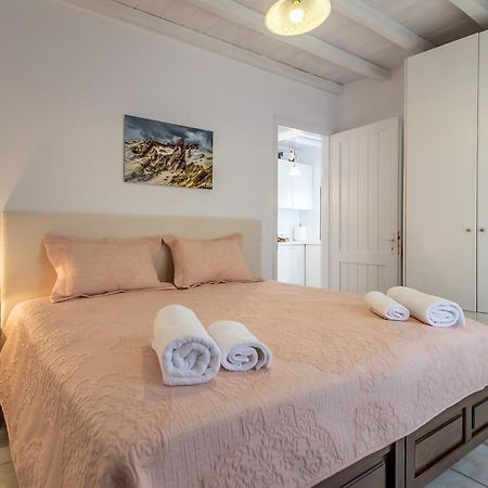 The Millers House Apartment Adamantas  Bagian luar foto