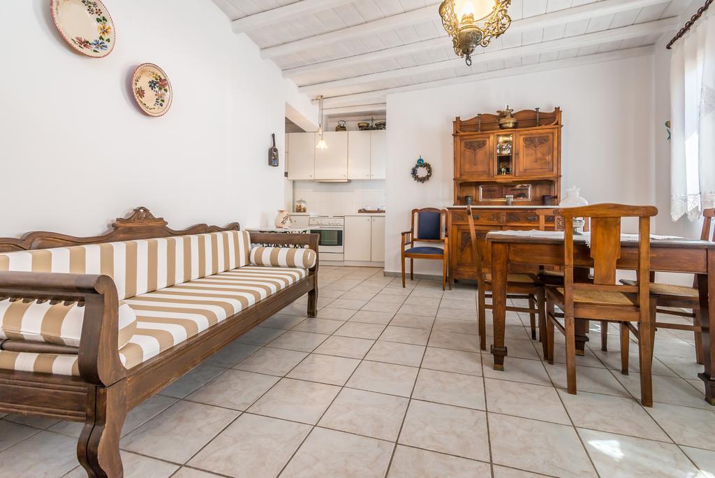 The Millers House Apartment Adamantas  Bagian luar foto
